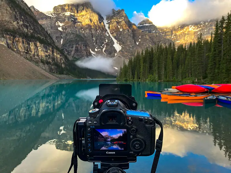 Canoe dock at Moraine Lake
